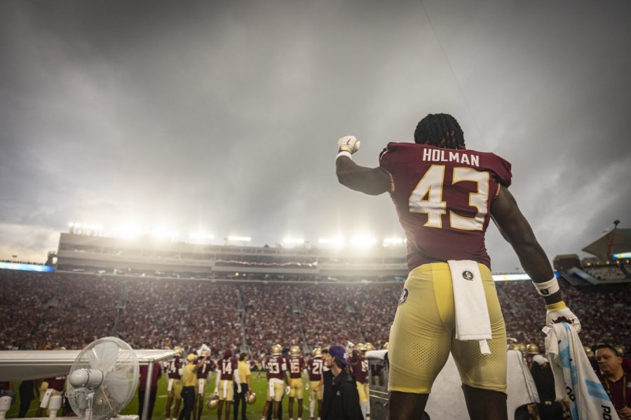 FSU linebacker Gav Holman hypes up the crowd as the Florida State Seminoles take on the Alabama Crimson Tide at Doak Campbell Stadium on August 30, 2025. (Matthew McConnell/Florida State University)