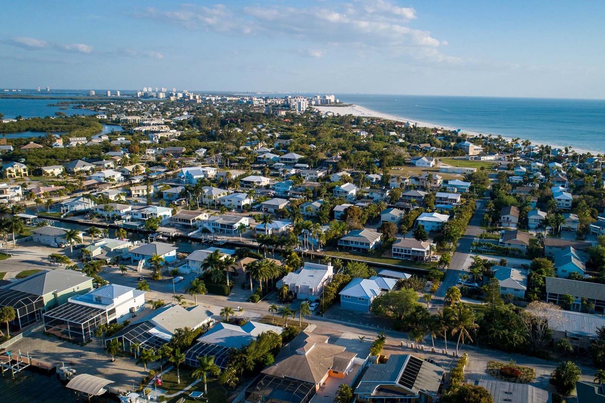 Houses on the coast of water