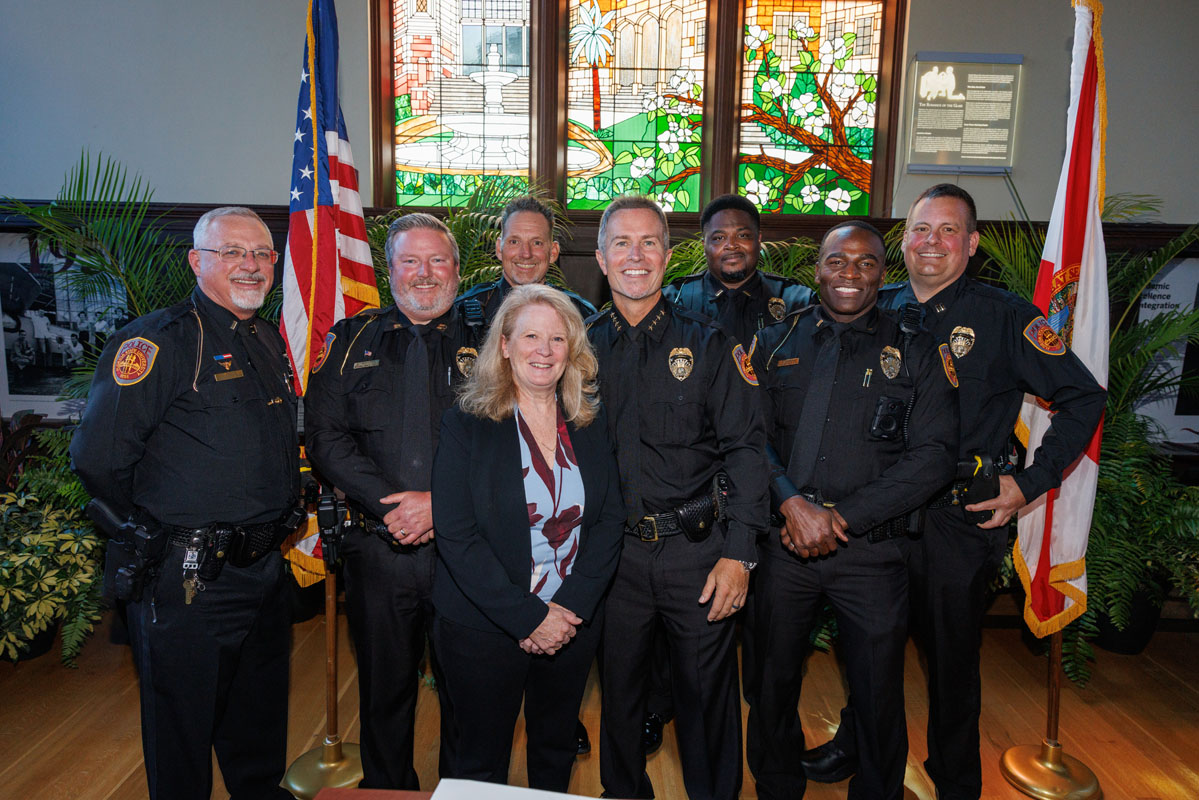FSU Police Chief Jason Trumbower (B.S. ’98), Assistant Vice President for Public Safety Barbara O’Connor and members of the FSU Police Department pose during Trumbower's swearing-in ceremony.