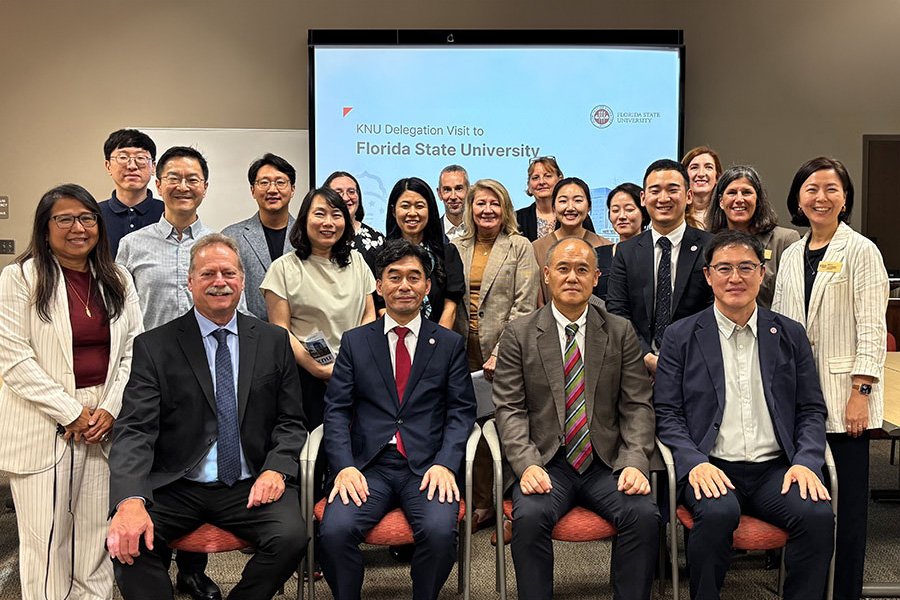 FSU administrators met with a delegation from Kyungpook National University in South Korea to discuss areas of collaboration and sign a memorandum of understanding (MOU) between the two universities. (Jaejin Lee)