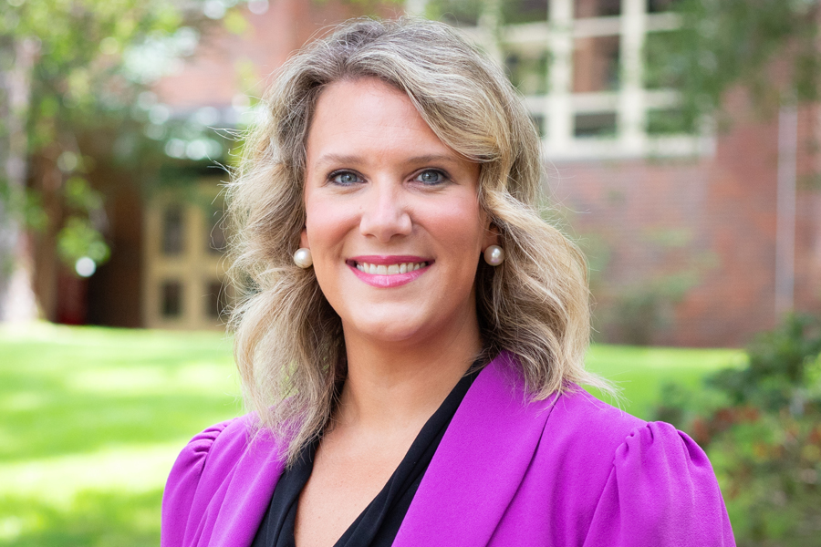 Headshot of Meredith McQuerry
