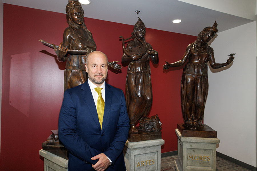 Alan Pascuzzi, a Florence-based sculptor, painter, author, professor of art history at FSU Florence, and the artist behind the "Vires, Artes, Mores" at FSU Florence and the new replicas in the Student Union. (Bill Lax/Florida State University)